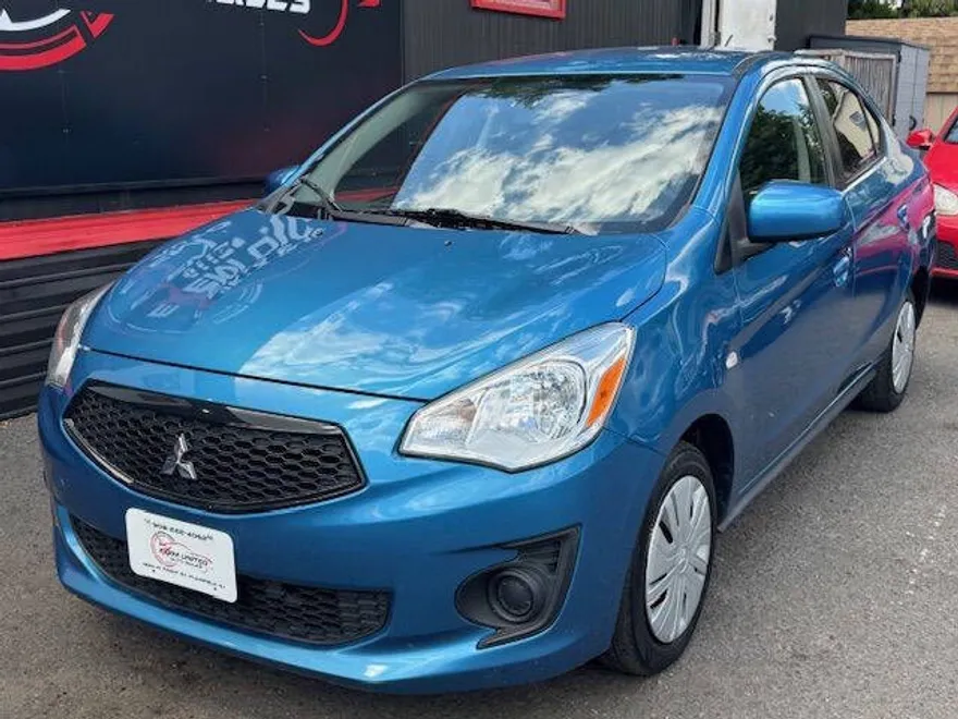 2020 Mitsubishi Mirage G4 ES photo 1