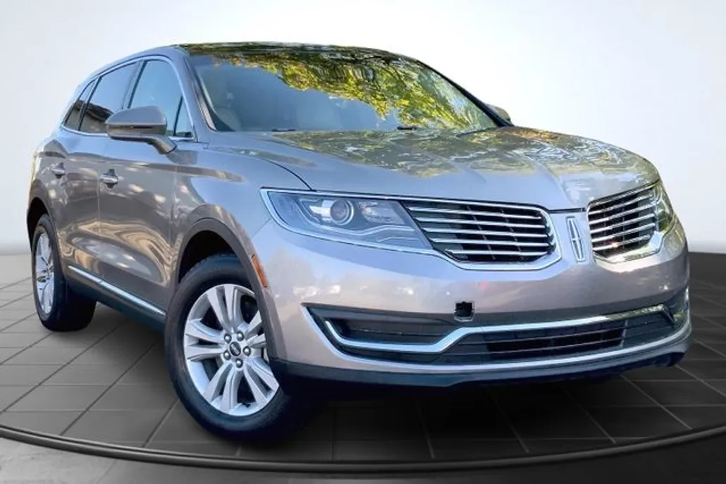 2016 Lincoln MKX Reserve photo 1