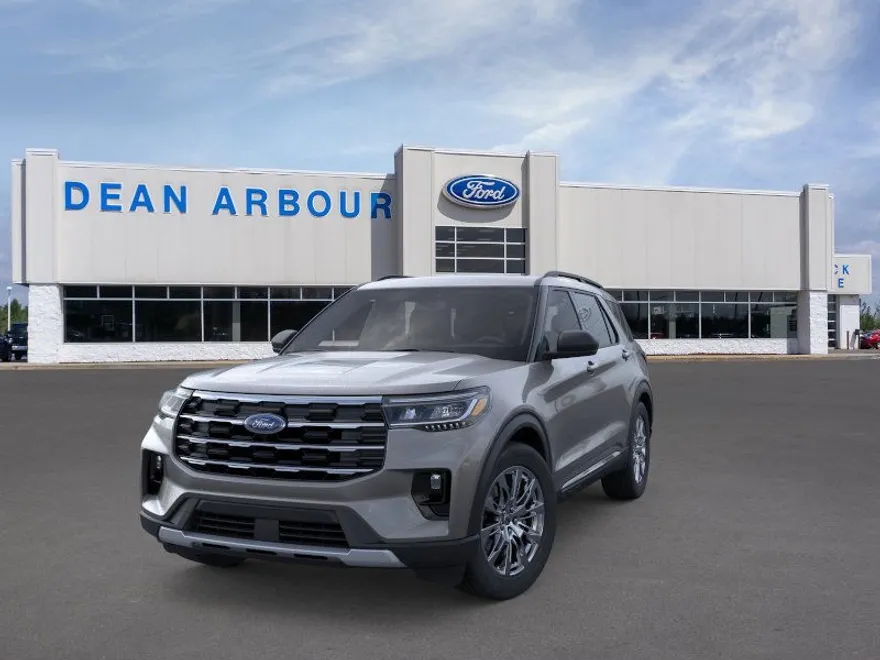 2025 Ford Explorer photo 1