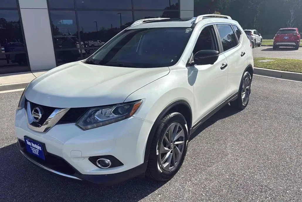2016 Nissan Rogue SL photo 1