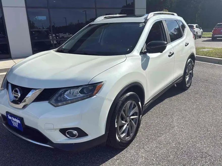 2016 Nissan Rogue SL photo 1