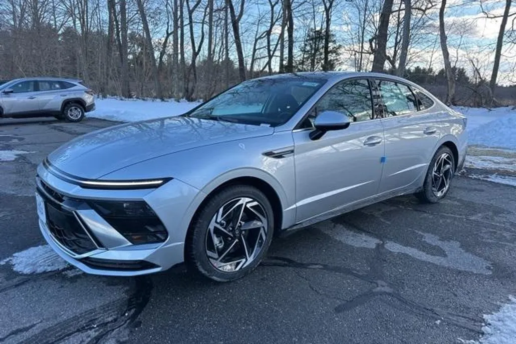 2025 Hyundai Sonata SEL Convenience photo 1