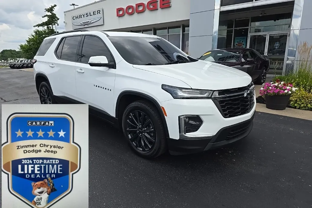 2023 Chevrolet Traverse RS photo 1