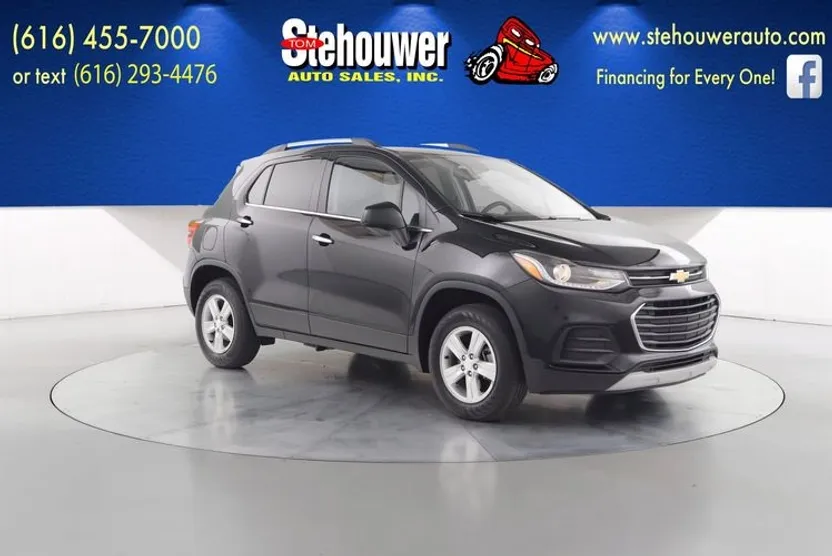 2016 Chevrolet Trax LS photo 1