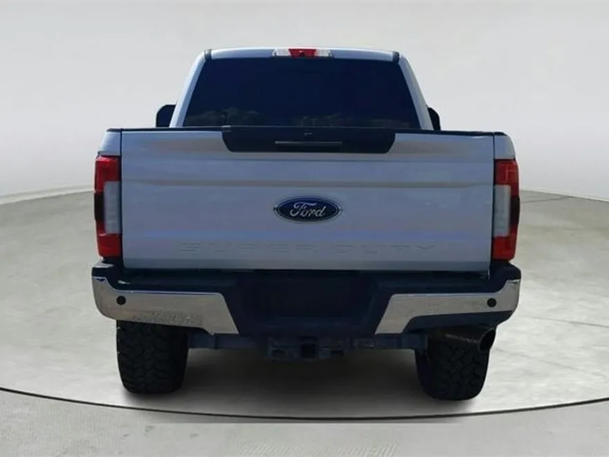 2019 Ford F-250 photo 1