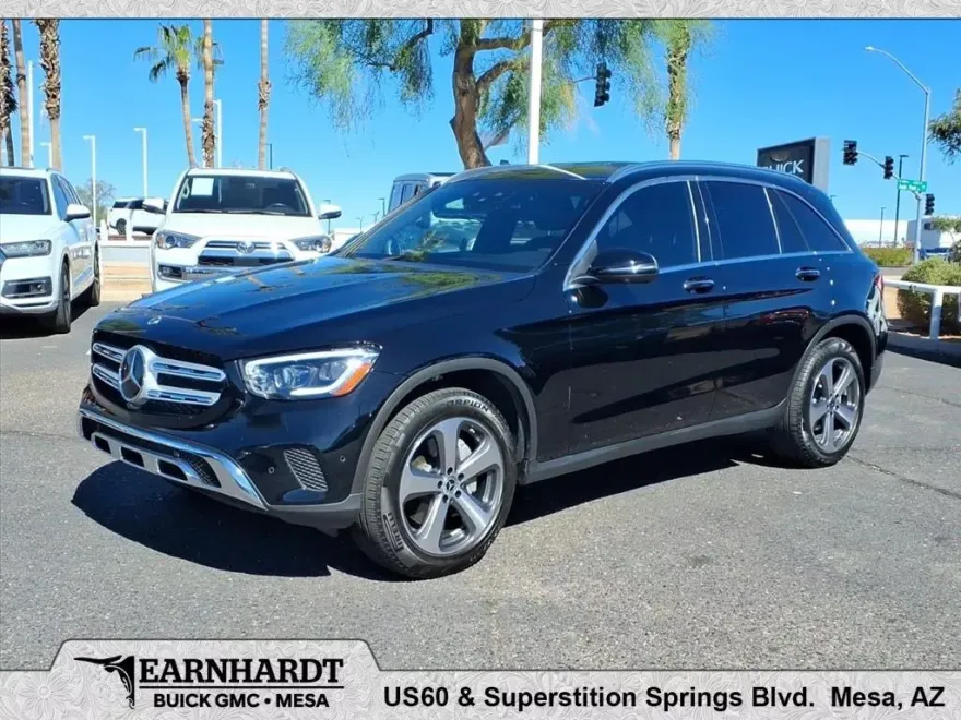 2022 Mercedes Benz GLC 300 photo 1
