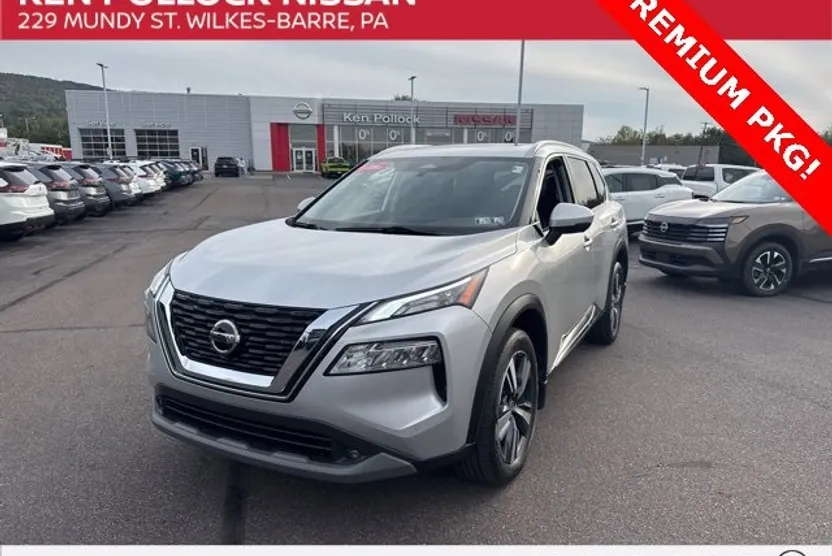 2021 Nissan Rogue SL photo 1