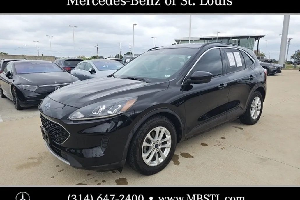 2021 Ford Escape SE photo 1