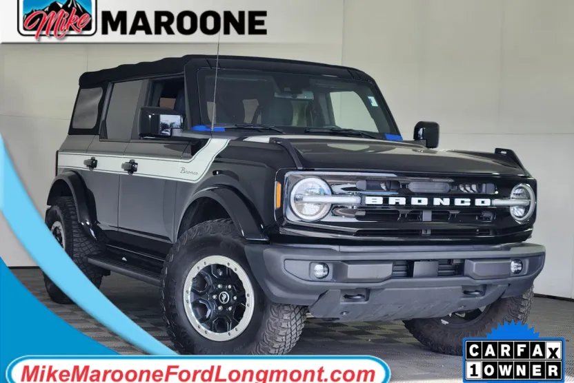 2022 Ford Bronco Outer Banks photo 1
