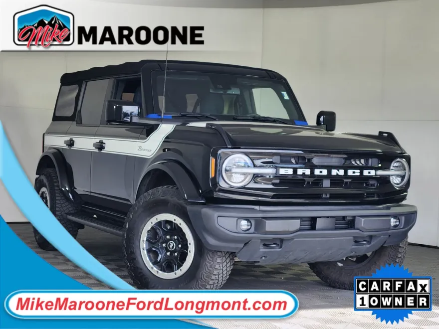 2022 Ford Bronco Outer Banks photo 1