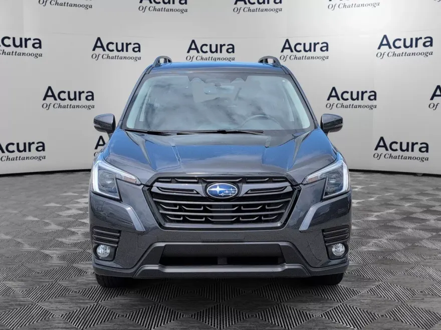 2022 Subaru Forester Limited photo 1