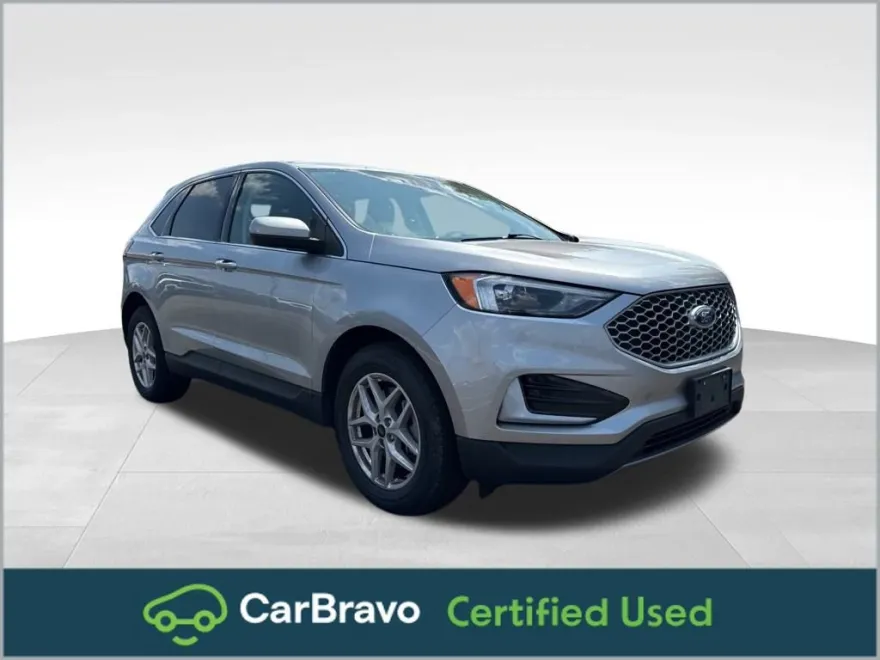 2023 Ford Edge SEL photo 1