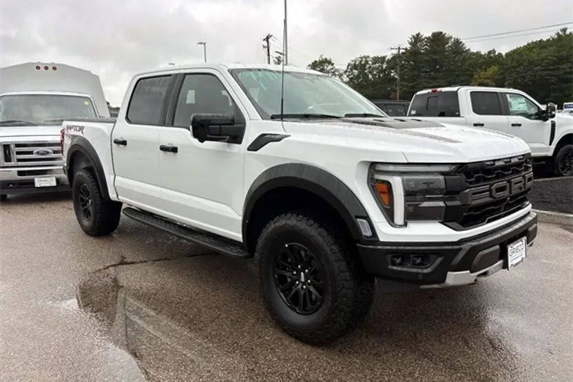 2025 Ford F-150 Raptor photo 1