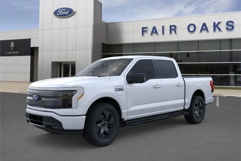 2025 Ford F-150 Lightning photo 1
