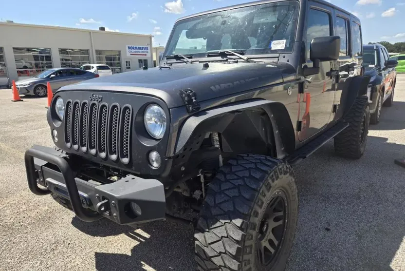 2017 Jeep Wrangler Unlimited Sport Big Bear photo 1