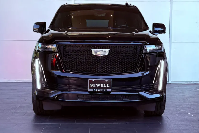 2021 Cadillac Escalade Sport photo 1