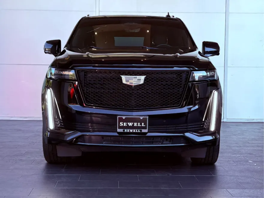 2021 Cadillac Escalade Sport photo 1