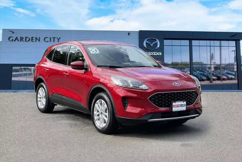 2020 Ford Escape SE photo 1