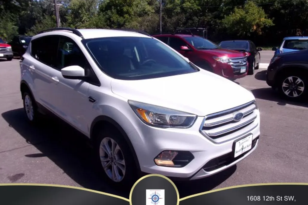 2018 Ford Escape SE Sport photo 1