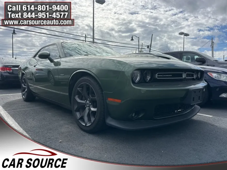 2019 Dodge Challenger R/T photo 1