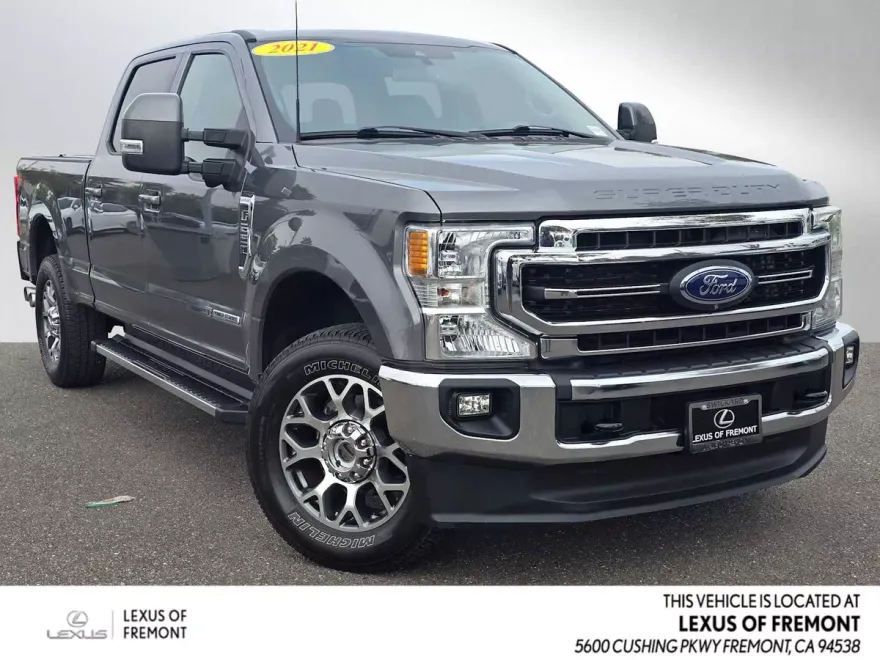 2021 Ford F-250 Lariat photo 1