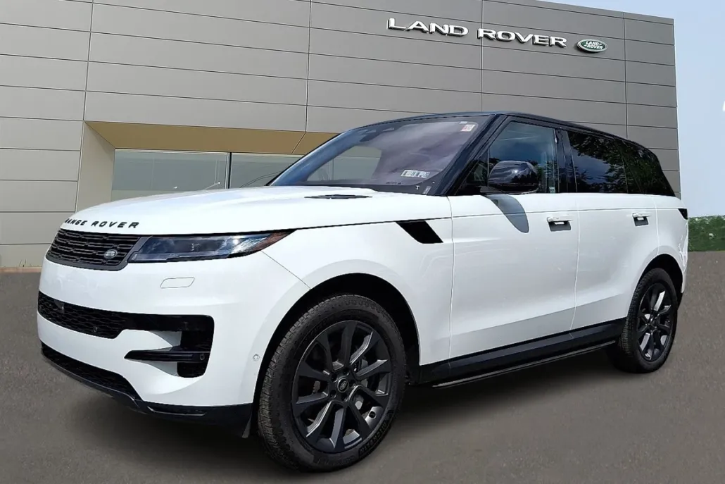 2023 Land Rover Range Rover Sport SE photo 1