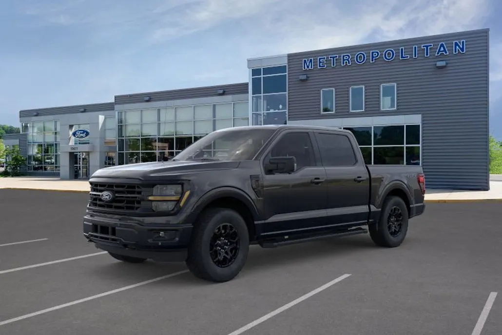 2025 Ford F-150 XLT photo 1