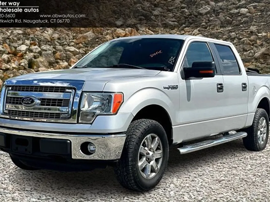 2013 Ford F-150 XLT photo 1