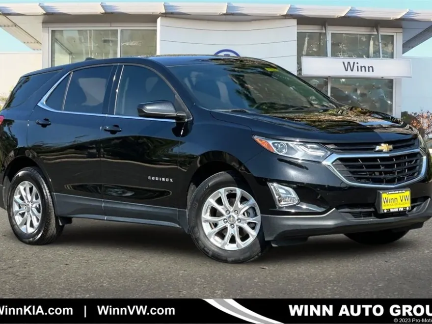 2020 Chevrolet Equinox LT photo 1