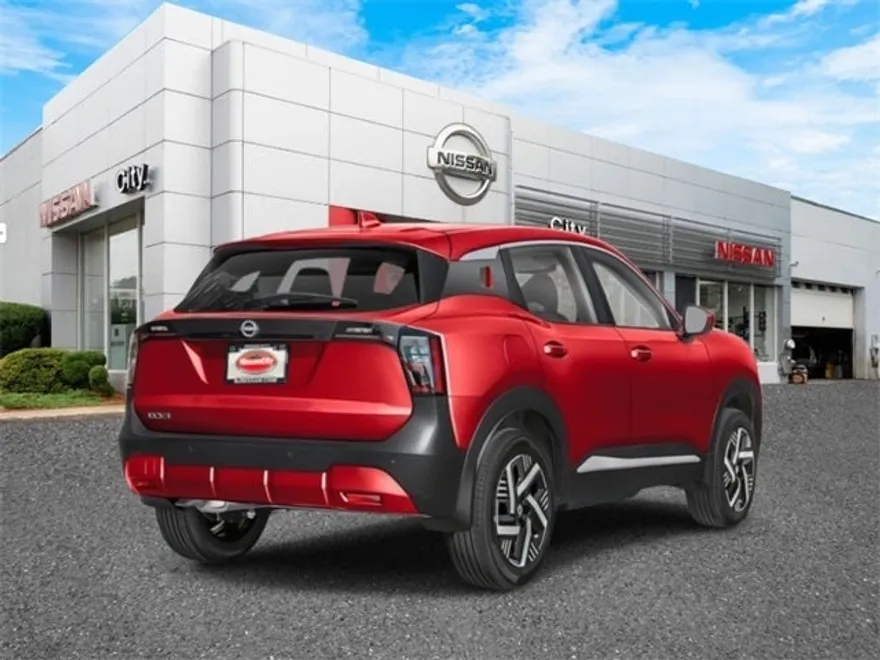 2025 Nissan Kicks SV photo 1