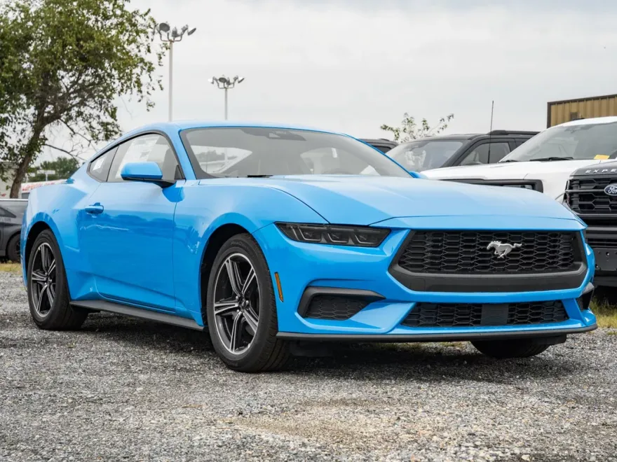 2025 Ford Mustang EcoBoost Premium photo 1