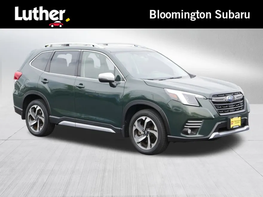 2023 Subaru Forester Touring photo 1