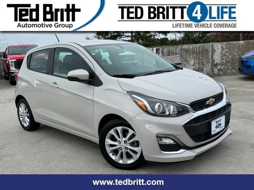 2020 Chevrolet Spark 1LT LT photo 1