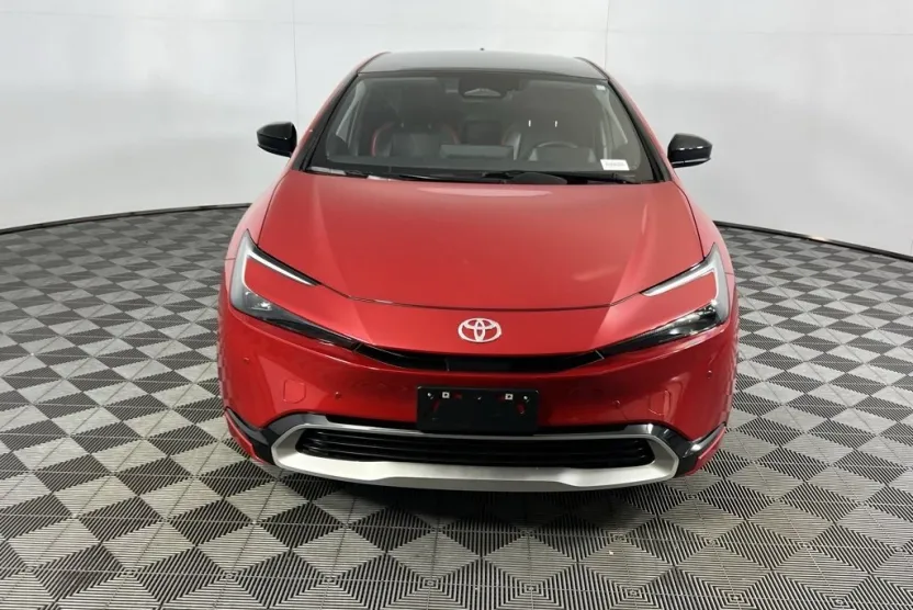 2024 Toyota Prius Prime XSE Premium photo 1