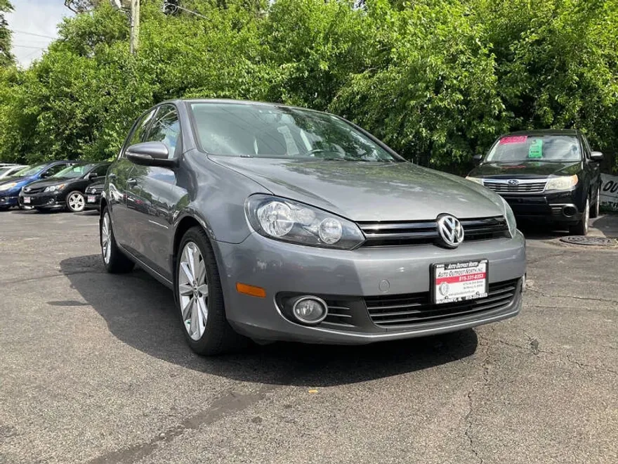 2013 Volkswagen Golf TDI photo 1