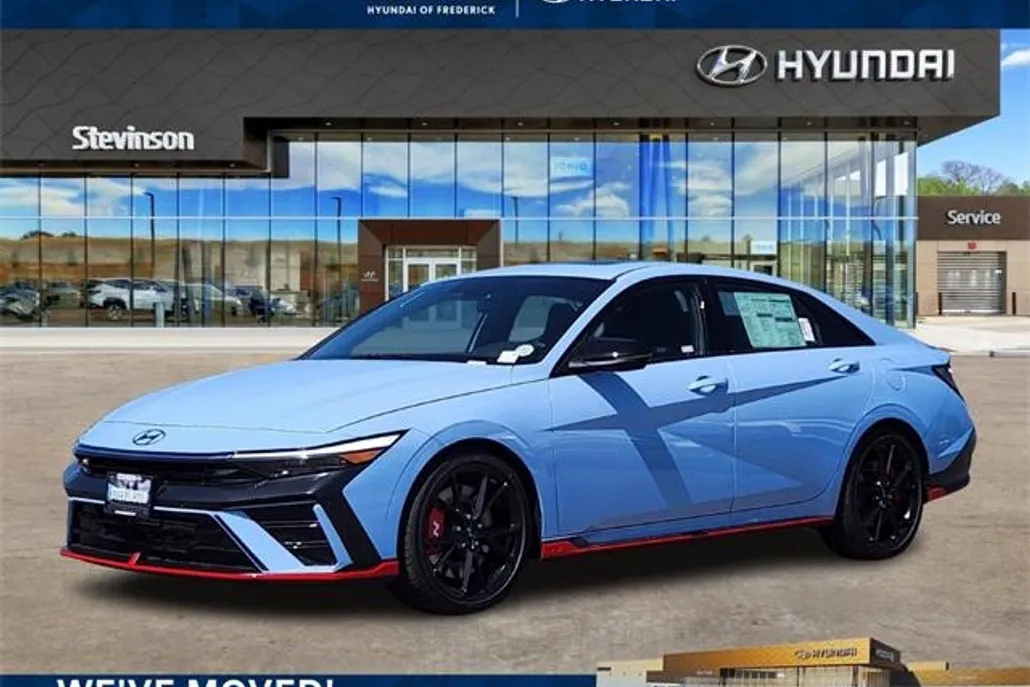 2025 Hyundai Elantra N photo 1