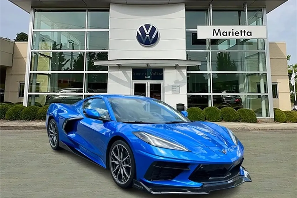 2024 Chevrolet Corvette Stingray 2LT photo 1