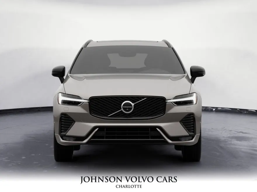 2026 Volvo XC60 B5 Plus photo 1