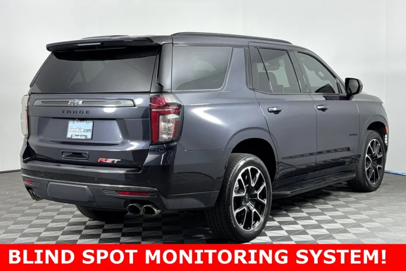 2022 Chevrolet Tahoe RST photo 1