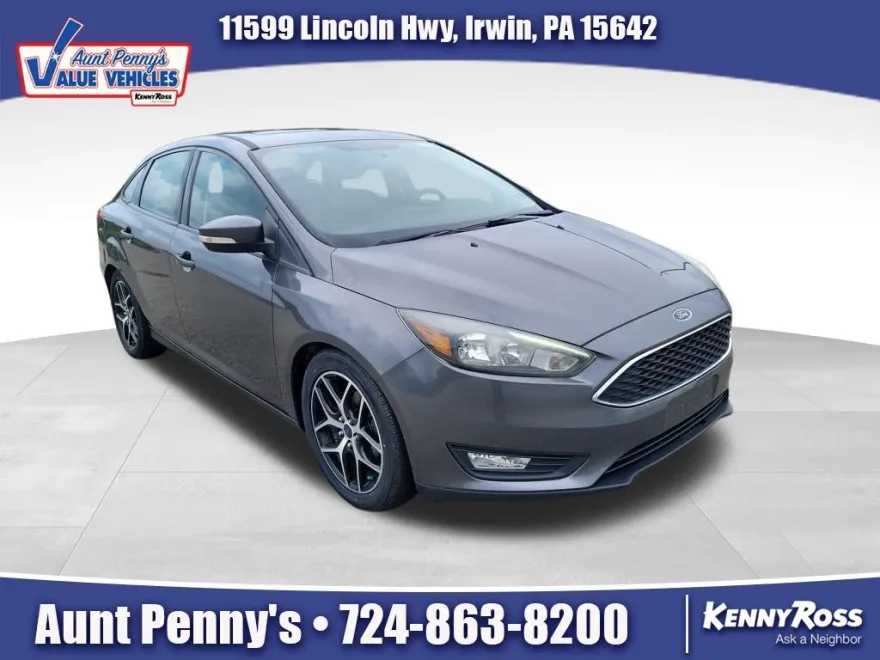 2017 Ford Focus SEL photo 1