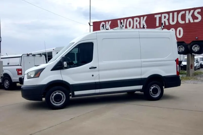 2017 Ford Transit Van photo 1