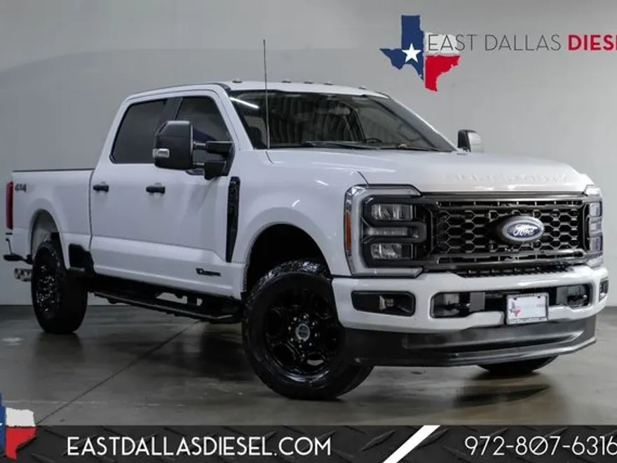 2023 Ford F-250 FX4 photo 1