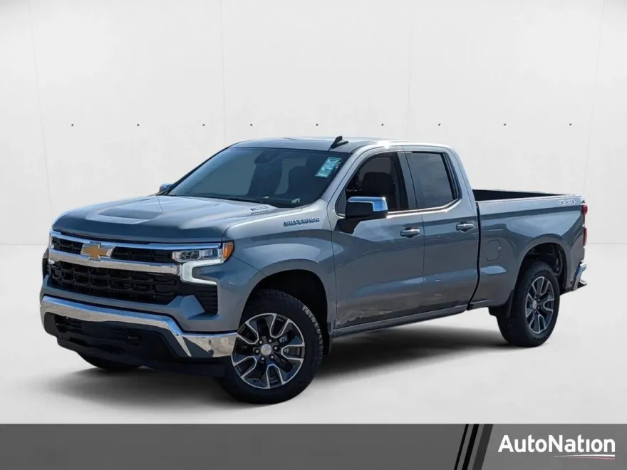 2025 Chevrolet Silverado 1500 LT photo 1
