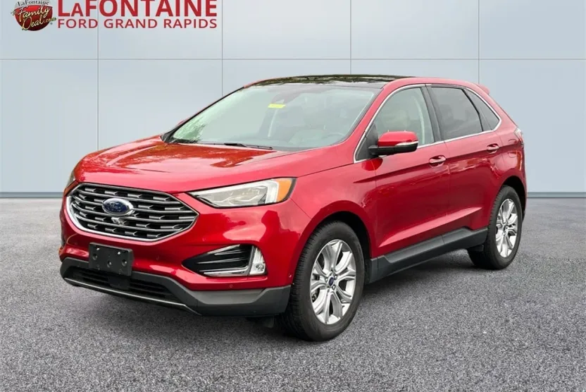 2020 Ford Edge Titanium photo 1
