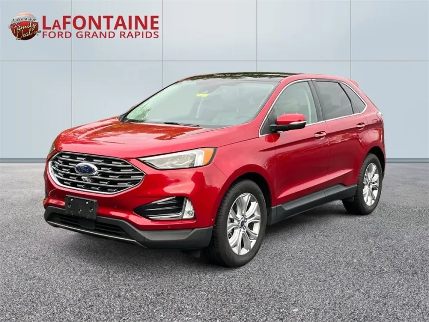 2020 Ford Edge Titanium photo 1
