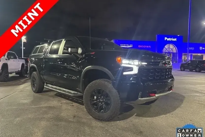 2024 Chevrolet Silverado 1500 ZR2 photo 1