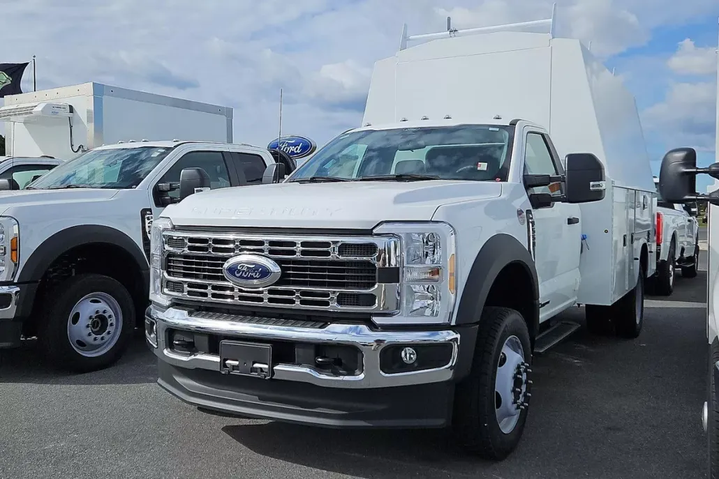 2024 Ford F-550 XL photo 1