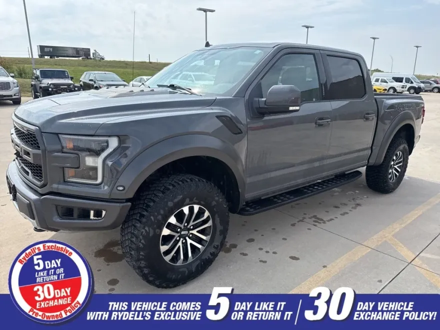 2020 Ford F-150 Raptor photo 1