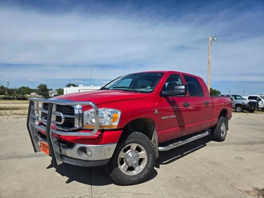 2006 Dodge Ram SLT photo 1