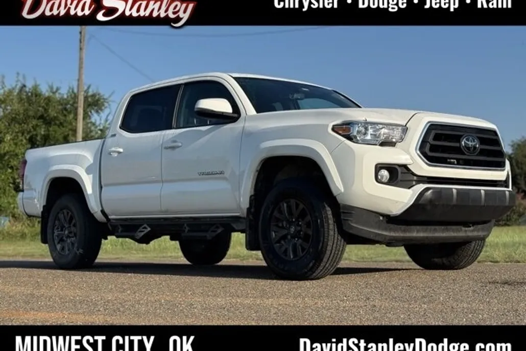 2023 Toyota Tacoma SR5 photo 1